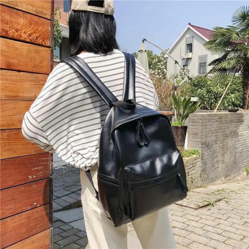 Mochila de Cuero de Lujo para Mujeres - Elegante y Espaciosa