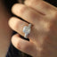 Bague de fiançailles en cristal élégant pour femmes