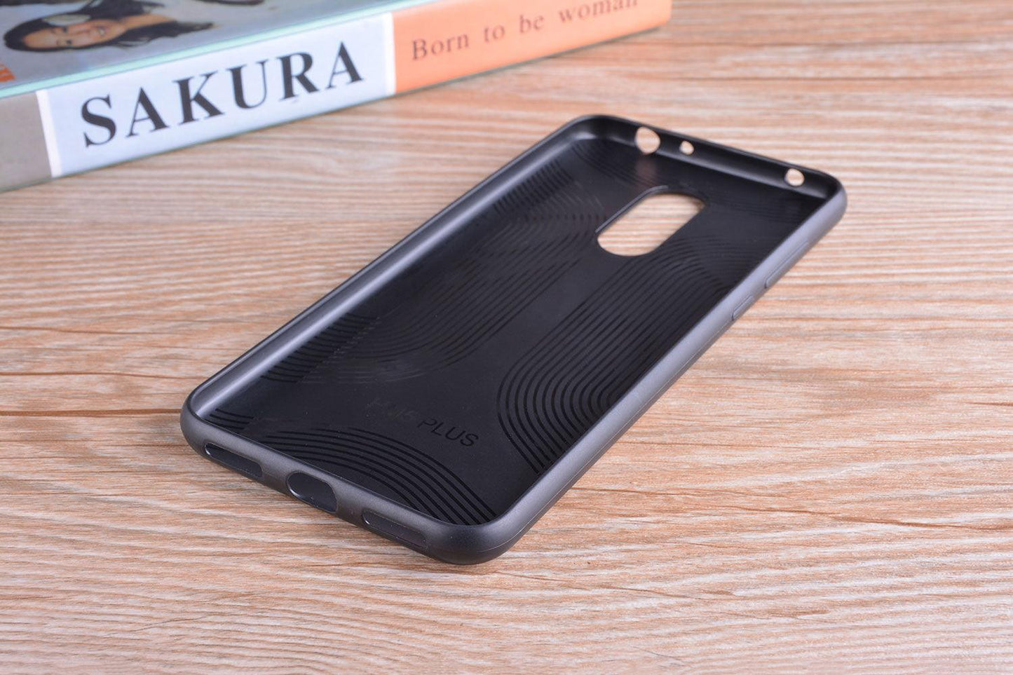 Luxury Textile Leather Phone Case for Xiaomi Redmi 5 & 5 Plus