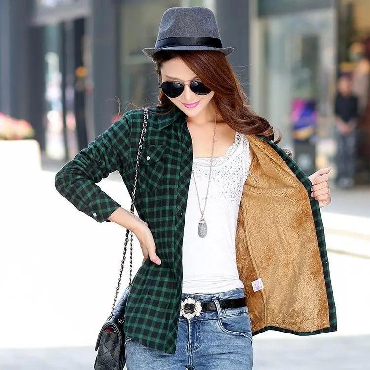 Chic Winter Plaid Jacket for Women - Cozy Velvet Style - Korvel