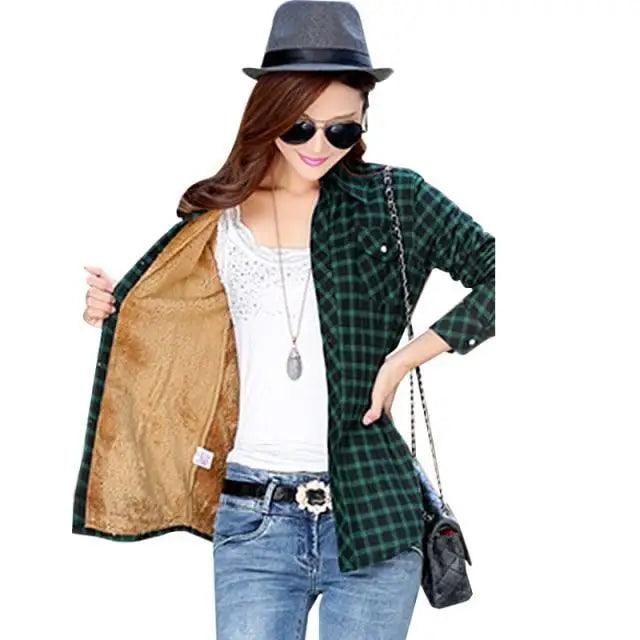 Chic Winter Plaid Jacket for Women - Cozy Velvet Style - Korvel