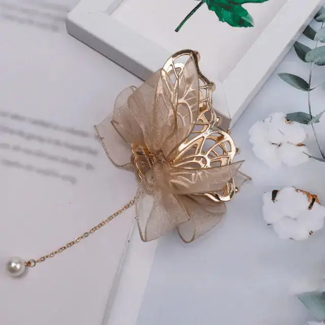Pinza para el cabello en forma de mariposa elegante para recogidos con estilo