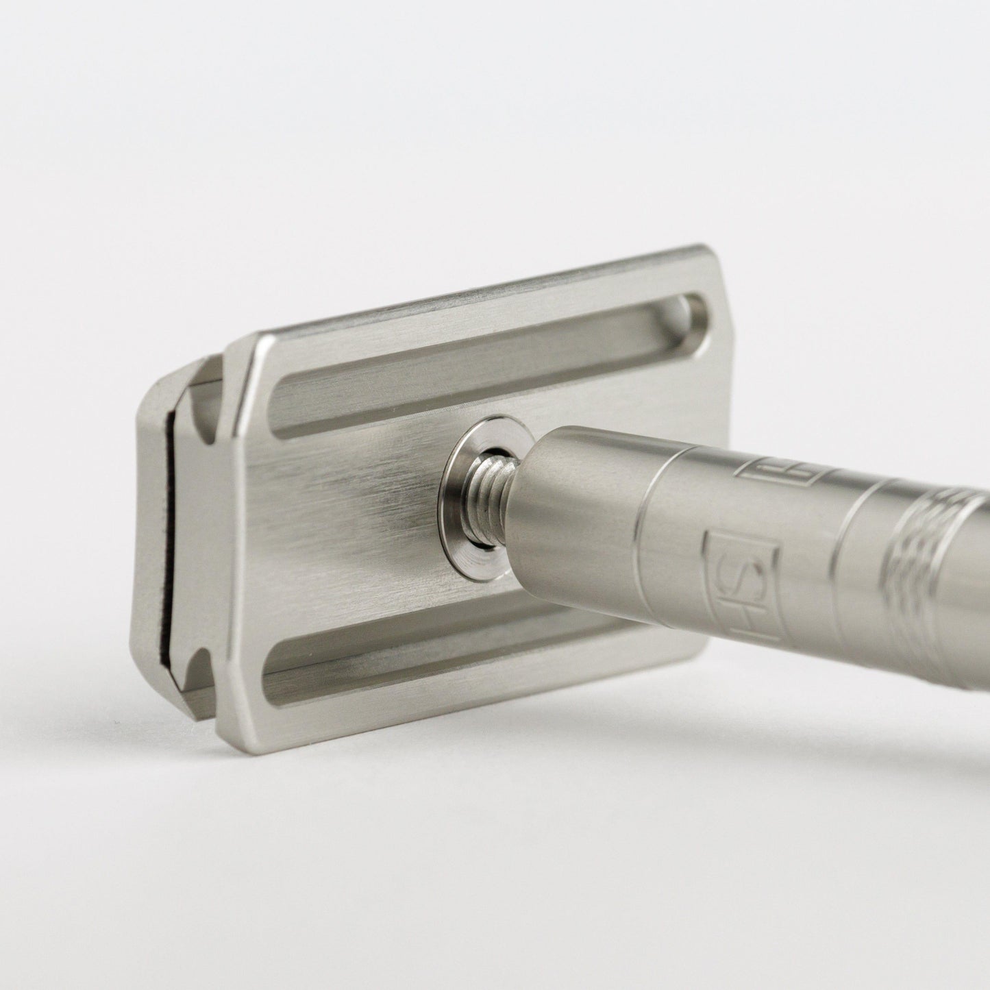 Henson Shaving AL13-V2 Mild Safety Razor