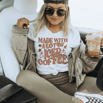 Camiseta hecha con mucho café helado