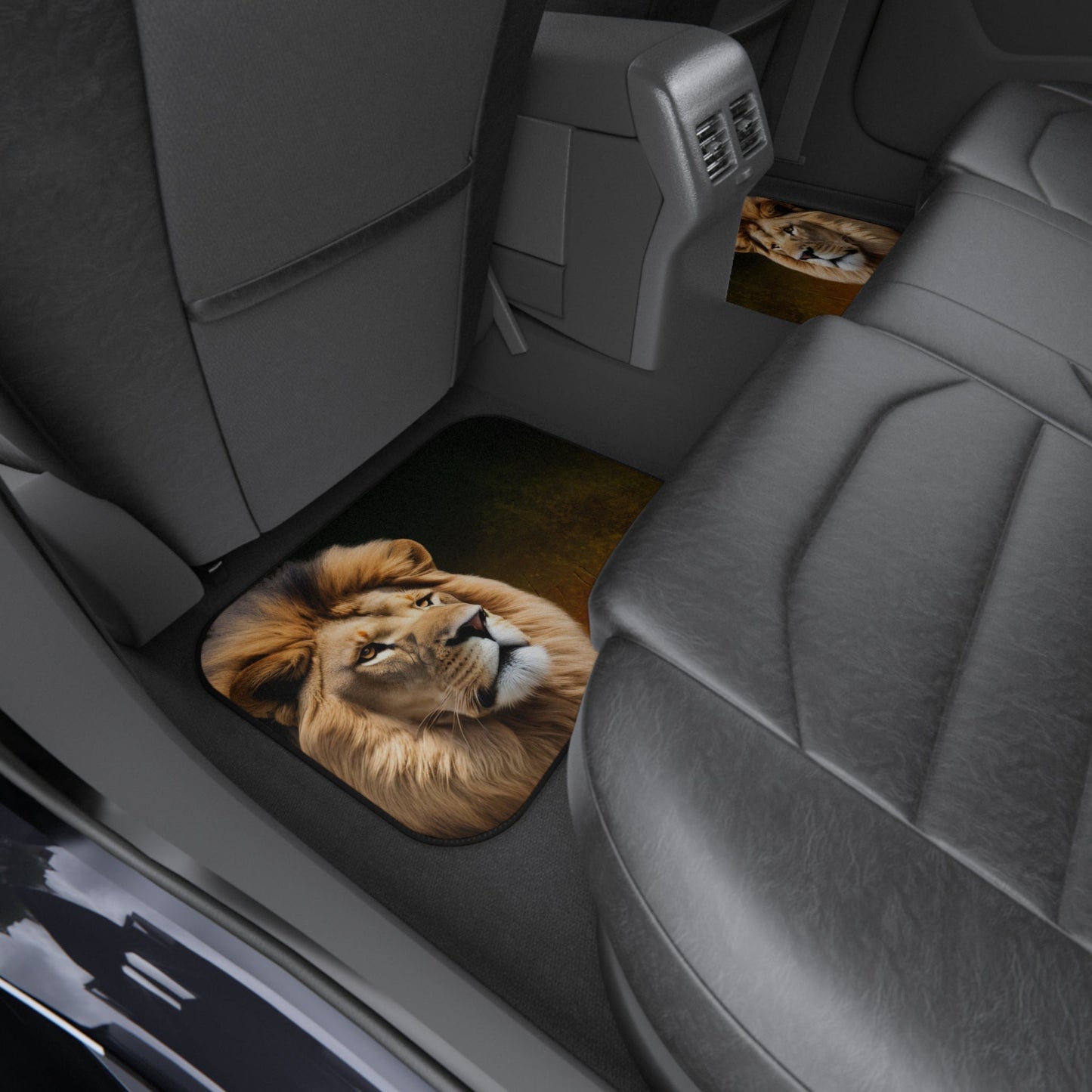 Majestic Lion Car Mats Set of 4 - Wild Elegance for Your Vehicle
