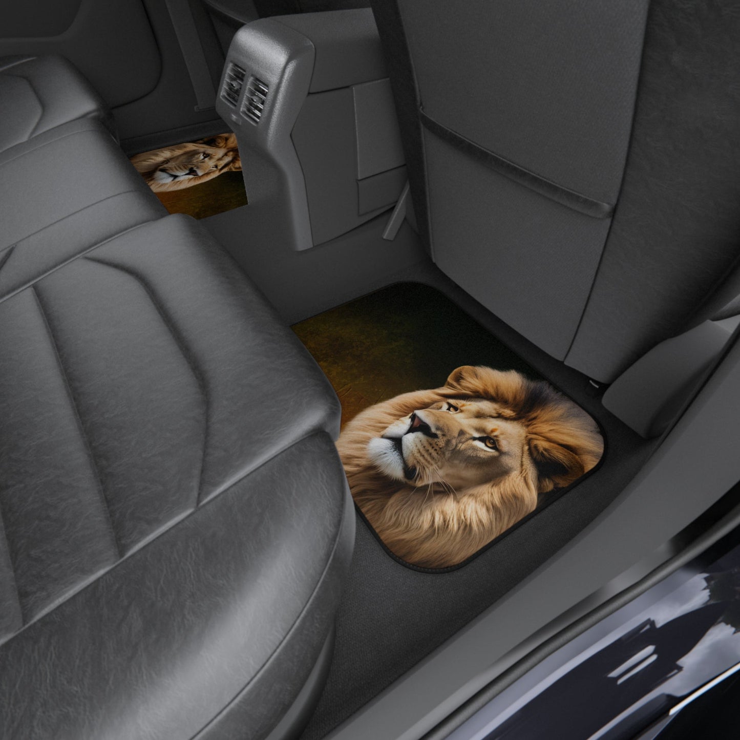 Majestic Lion Car Mats Set of 4 - Wild Elegance for Your Vehicle