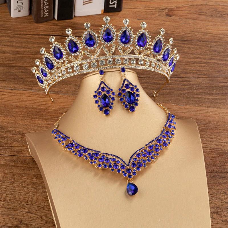 Corona Nupcial Elegante con Acentos de Diamante
