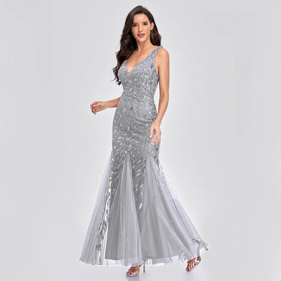 Robe Sirène Sans Manches Élégante avec Décolleté en V et Broderie