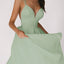 Vestido con Tirantes en V: Elegante Vestido de Verano en Corte A para Mujeres