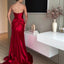 Elegante vestido de noche rojo de tirantes largos