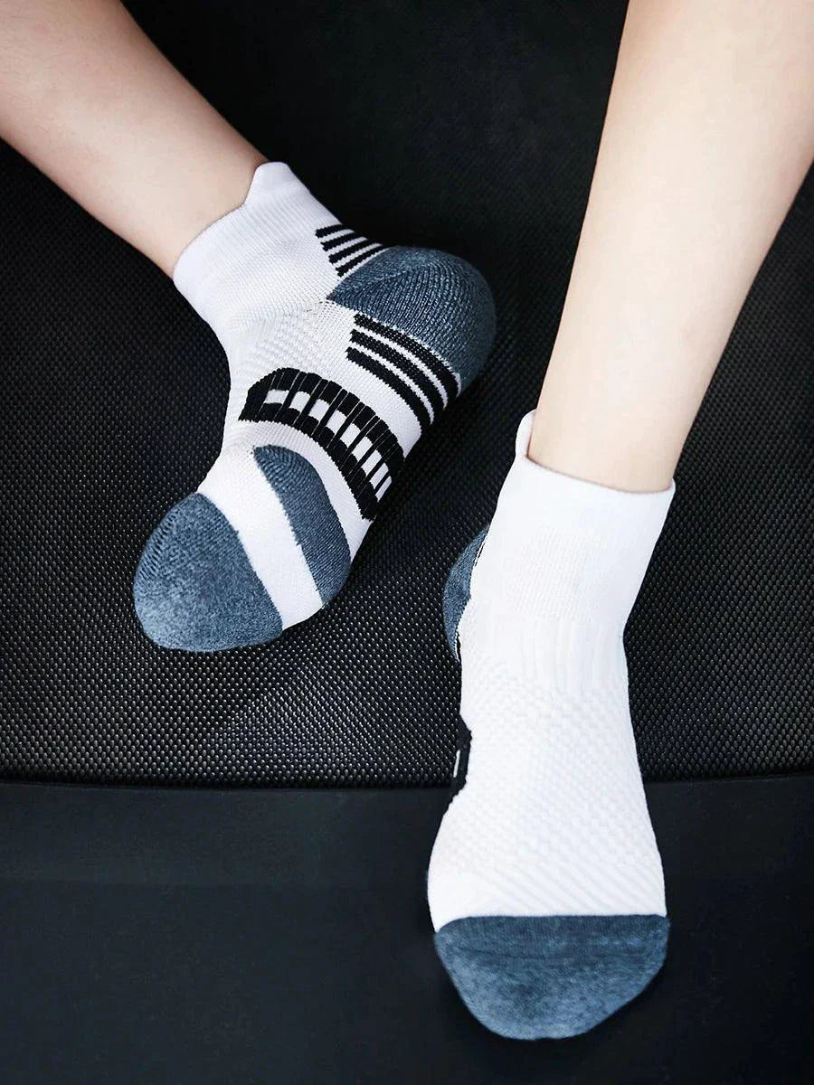 3 Pair Professional Fitness Sports Socks - Non-Slip & Quick-Drying