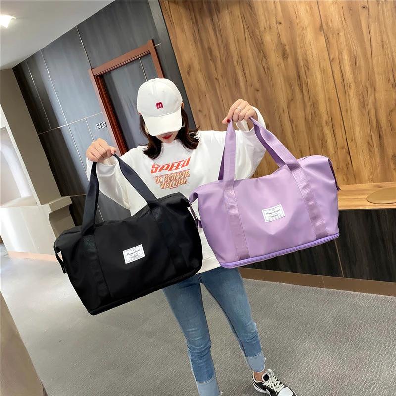 Large Capacity Fitness Gym Shoulder Bag for Travel and Workouts