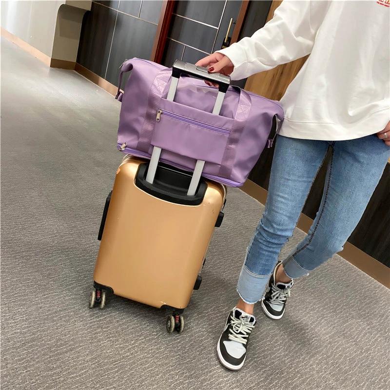 Large Capacity Fitness Gym Shoulder Bag for Travel and Workouts