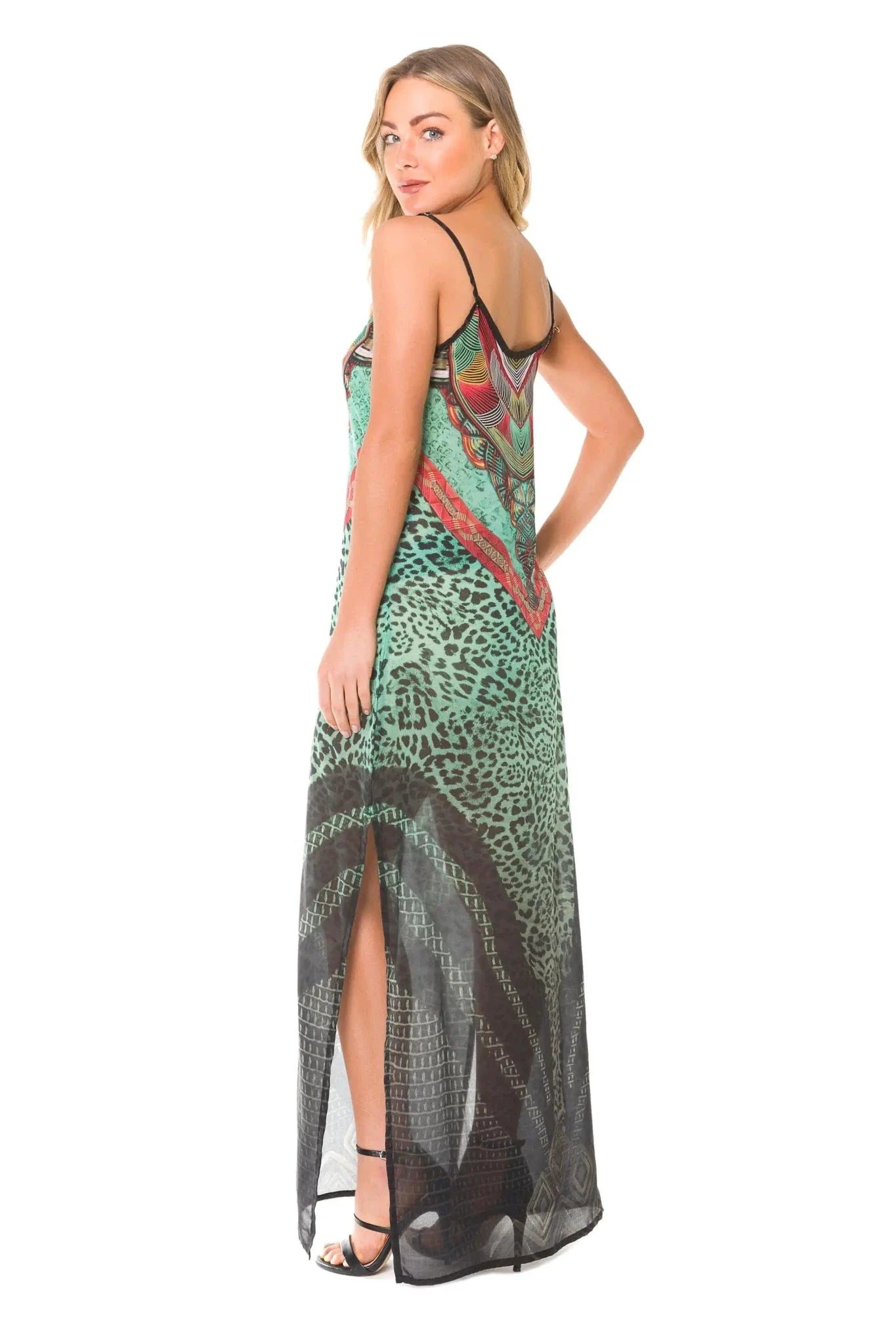 Robe Longue Afrique - Design Élégant à Décolleté en V