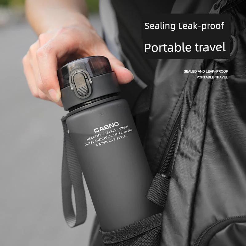 Bouteille d'eau sportive givrée Casino - Portable et élégante