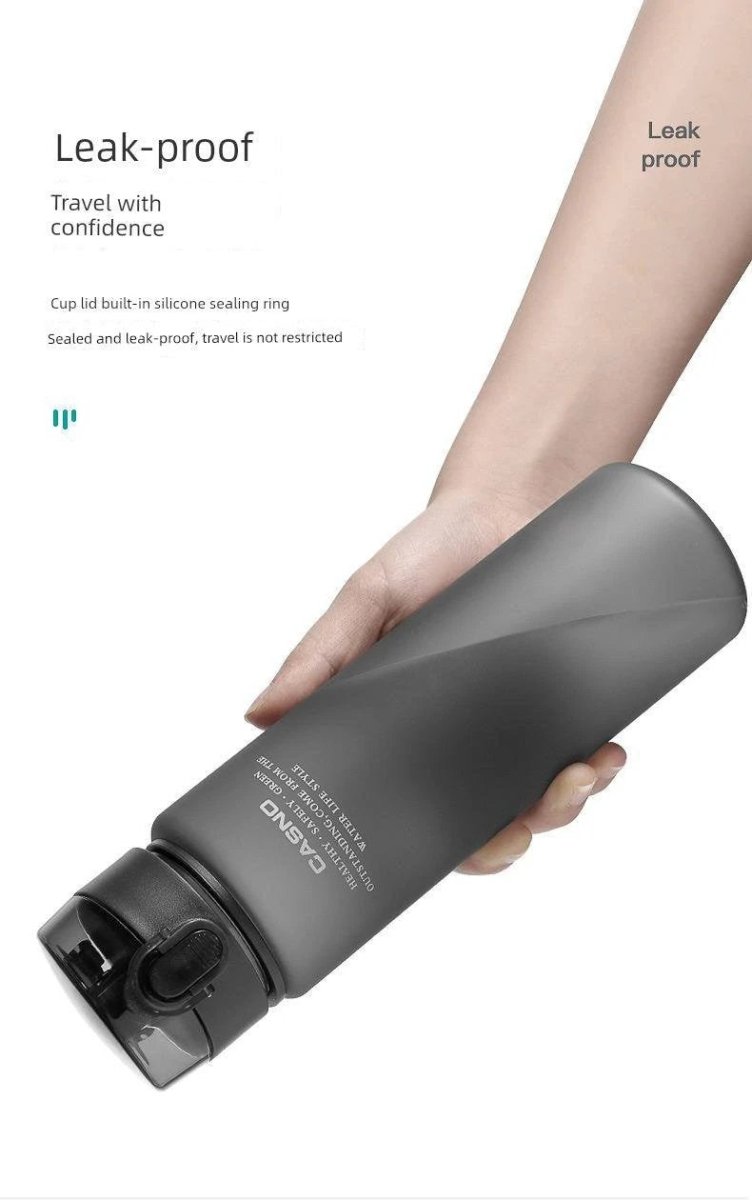 Bouteille d'eau sportive givrée Casino - Portable et élégante