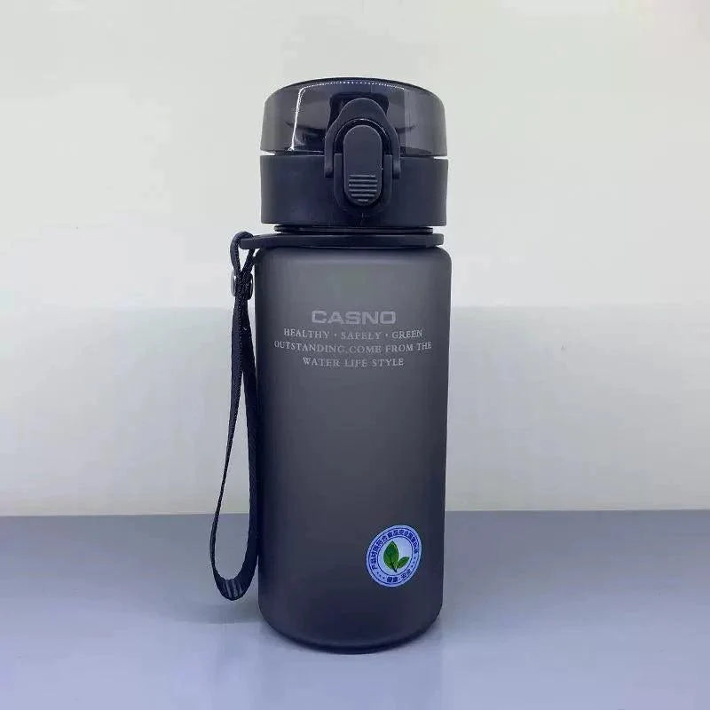 Bouteille d'eau sportive givrée Casino - Portable et élégante