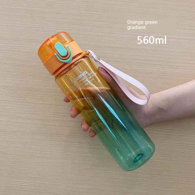 Bouteille d'eau sportive givrée Casino - Portable et élégante