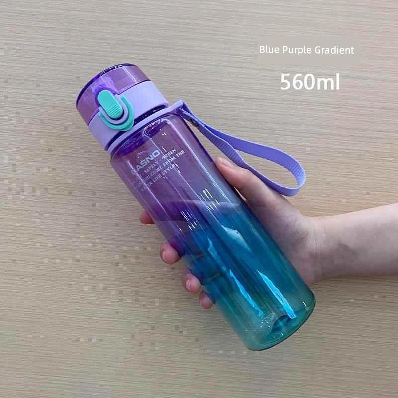 Bouteille d'eau sportive givrée Casino - Portable et élégante