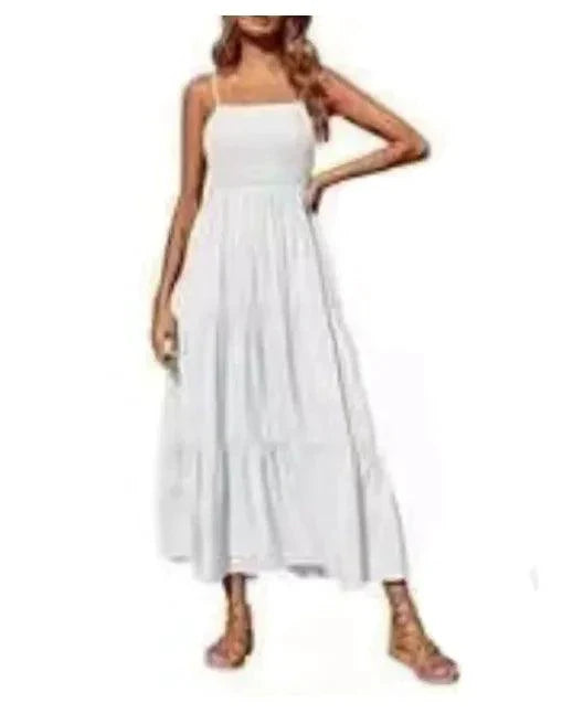 Vestido de gasa en capas con vuelo elegante