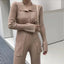 Conjunto de Punto con Cuello Chic