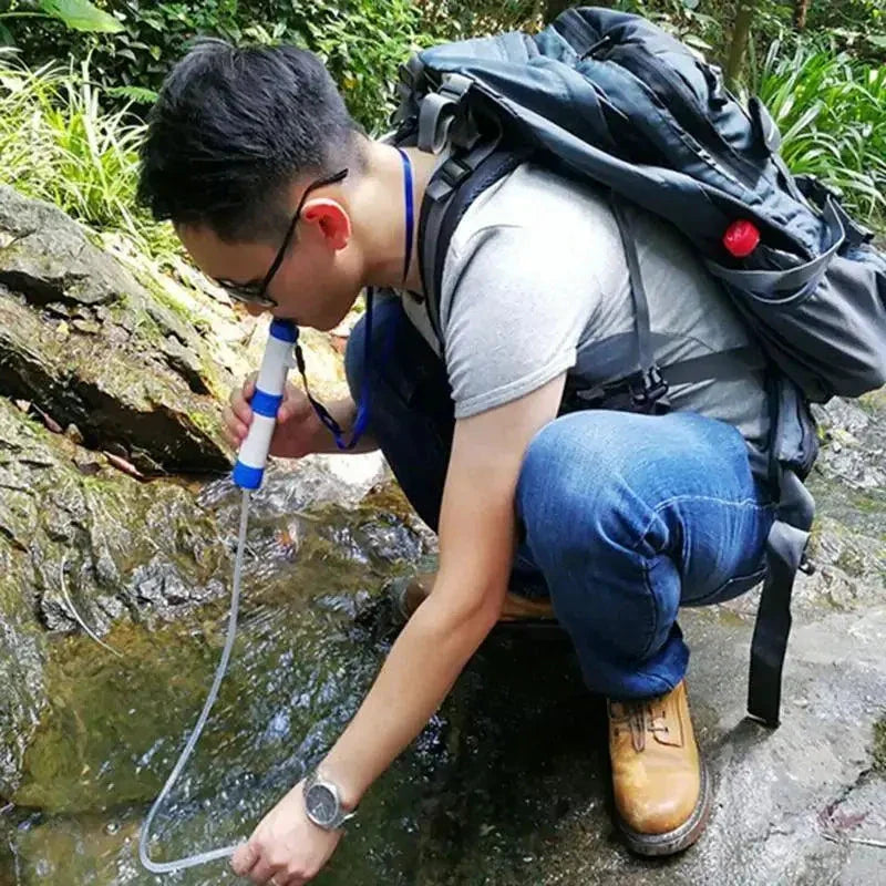 Filtro de Agua de Viaje Compacto para Aventuras al Aire Libre