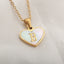 Collier en forme de cœur personnalisé avec 26 lettres en coquille blanche