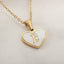 Collier en forme de cœur personnalisé avec 26 lettres en coquille blanche