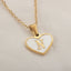 Collier en forme de cœur personnalisé avec 26 lettres en coquille blanche