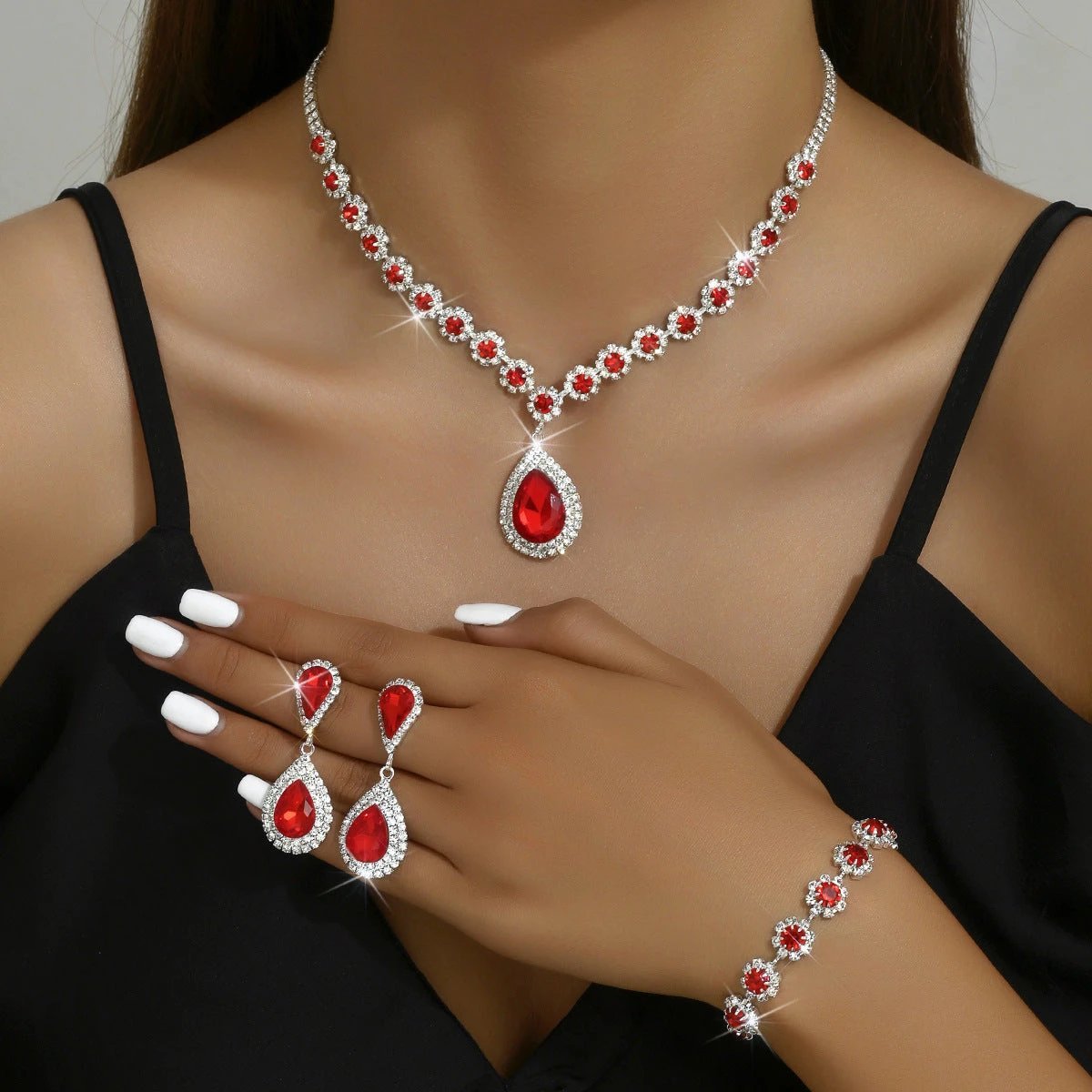 Ensemble de Bijoux de Mariée Élégant : Collier, Boucles d'Oreilles et Bracelet