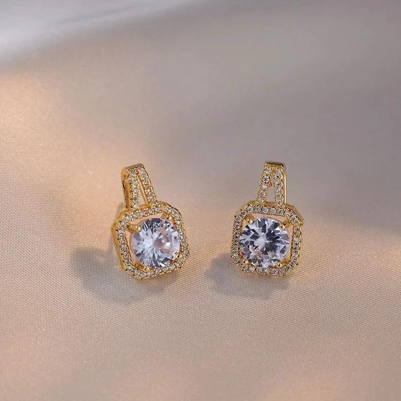 Elegant Zircon Gem Jewelry Set - Necklace, Earring, Ring