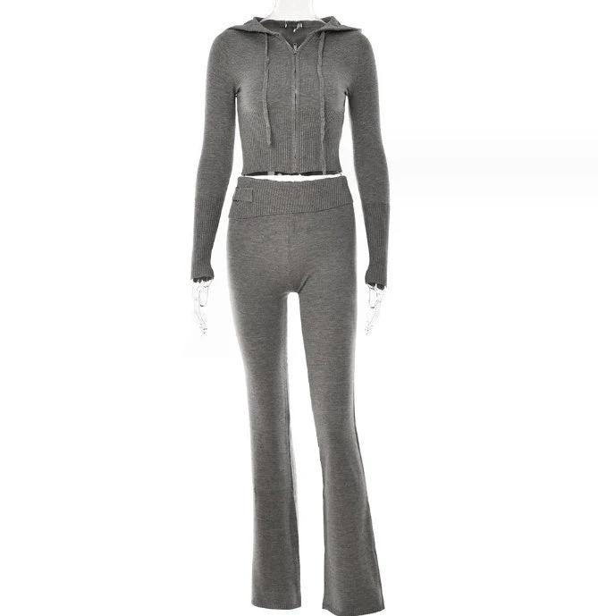 Chic Women's Hoodie Suit Set - Stylish Comfort for Every Occasion