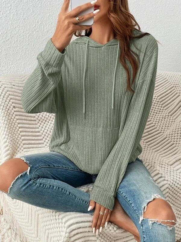 Haut en tricot à capuche pour femmes Mandotos avec poches et cordon