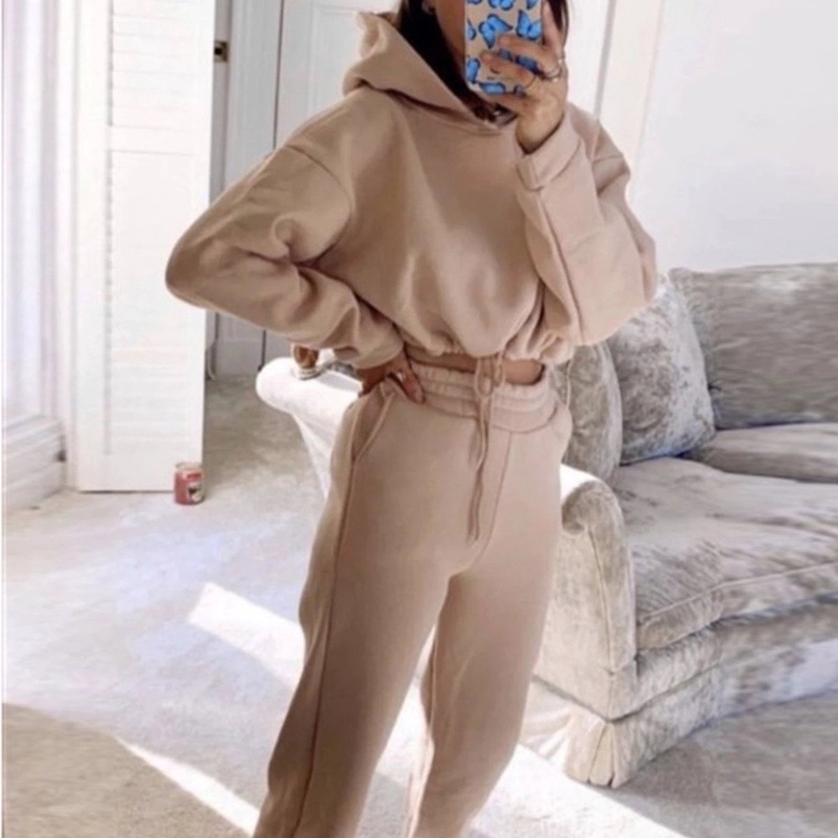 Women's 2-Piece Jogging Suit - Stylish Long Sleeve Tracksuit