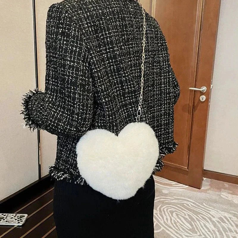 Bolso de mano cruzado de piel sintética en forma de corazón chic