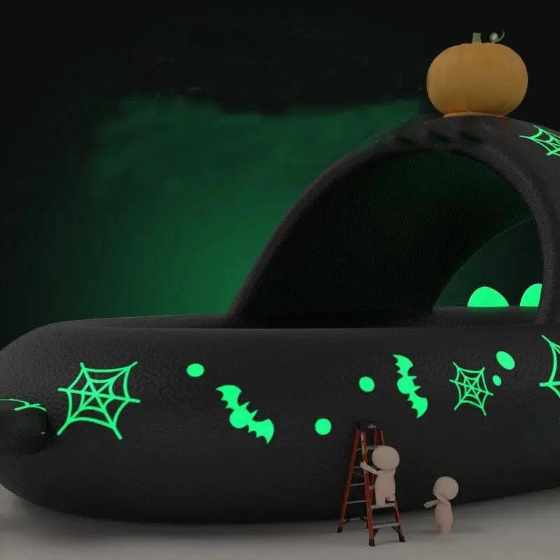 Chaussons Lumineux en Forme de Requin pour Couples - Confort Festif