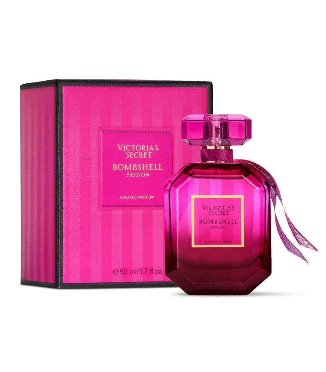 Bombshell Passion Floral Eau de Parfum - Sparkling Cassis & Peony