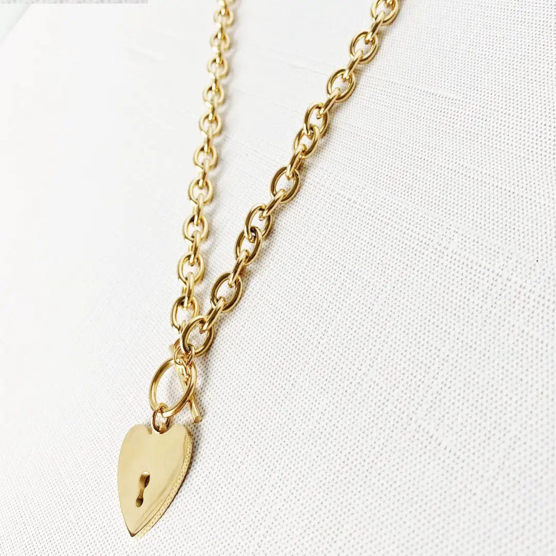 Heart Key Toggle Necklace - Elegant Jewelry Piece