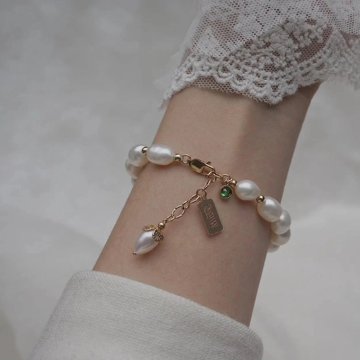 Natural Zircon Pearl Bracelet - Luxury Jewelry