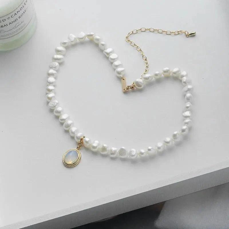 Round Medal Pearl Necklace with Irregular Pearls