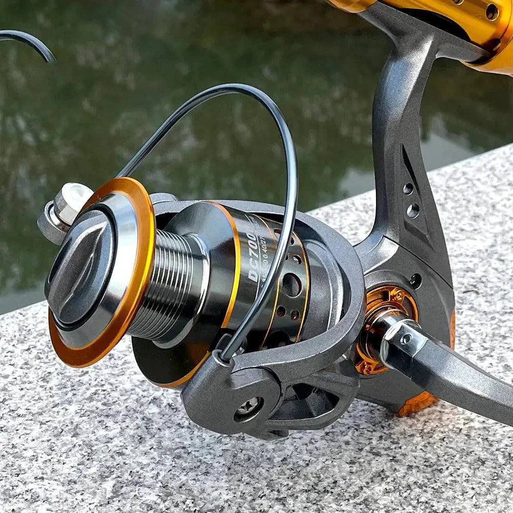 Carretes de Pesca SpinMaster Serie 1000-7000