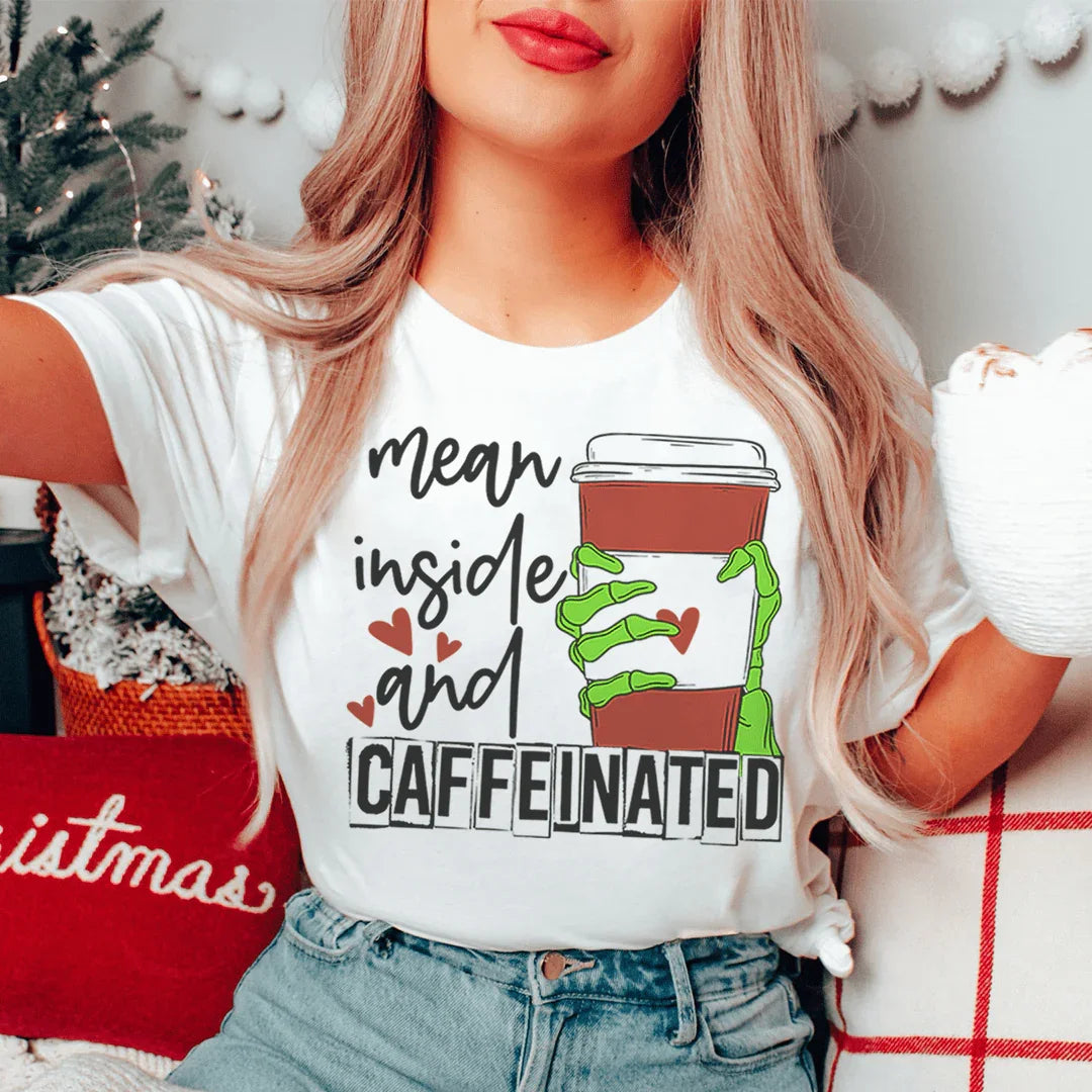Camiseta con cafeína y maldad en el interior