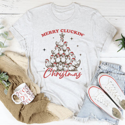 Camiseta Merry Cluckin Christmas