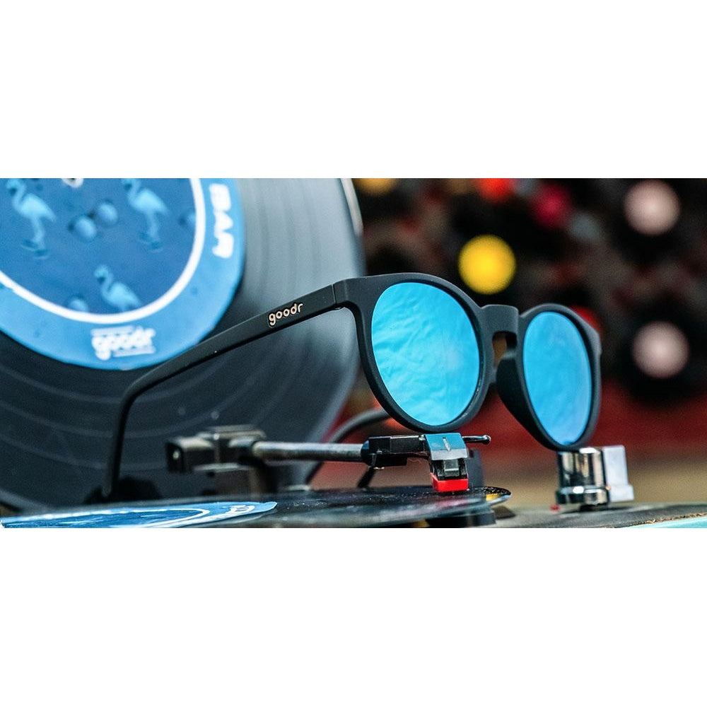 Stylish Midnight Ramble Polarized Sunglasses for Active Lifestyles - Korvel