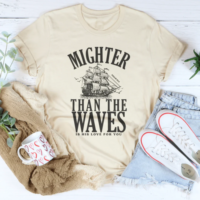 Plus Fort Que Les Vagues Est Son Amour Tee