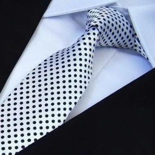Corbata delgada moderna en blanco y negro para hombres
