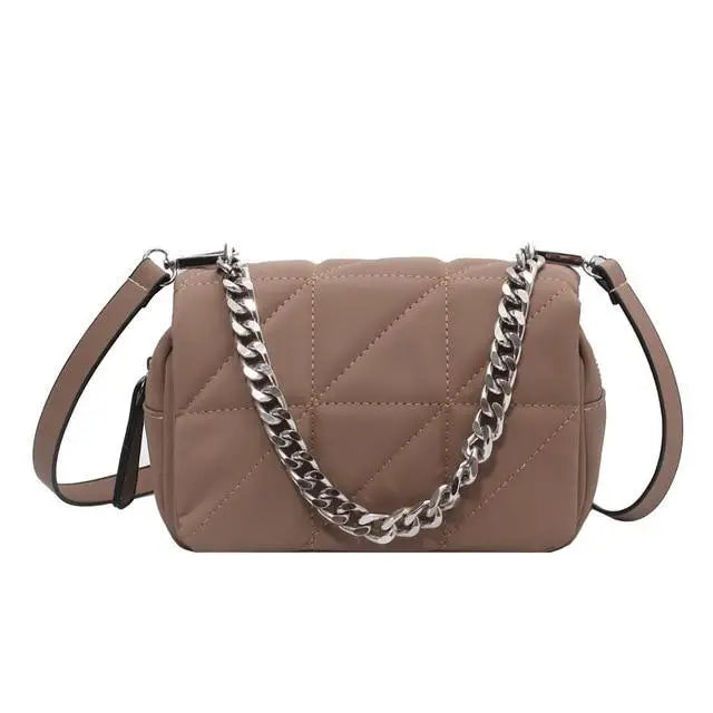 Sac à bandoulière mini en chaîne métallique moderne pour femmes