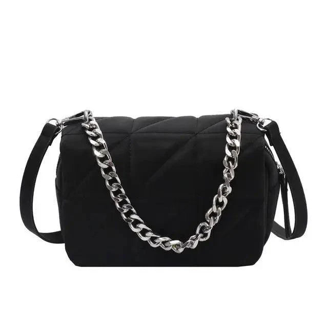 Sac à bandoulière mini en chaîne métallique moderne pour femmes