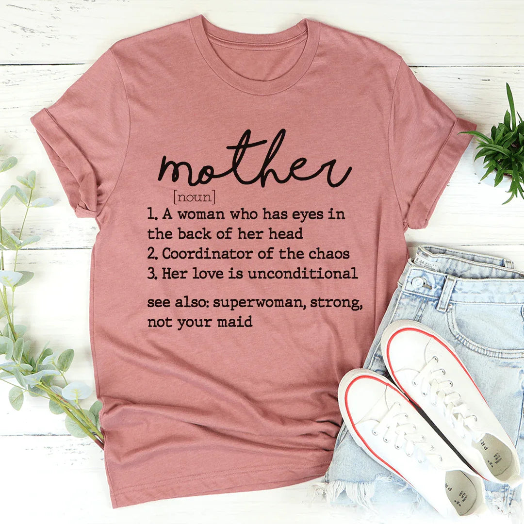 Mom Noun Tee - A Comfy and Fun Statement Shirt