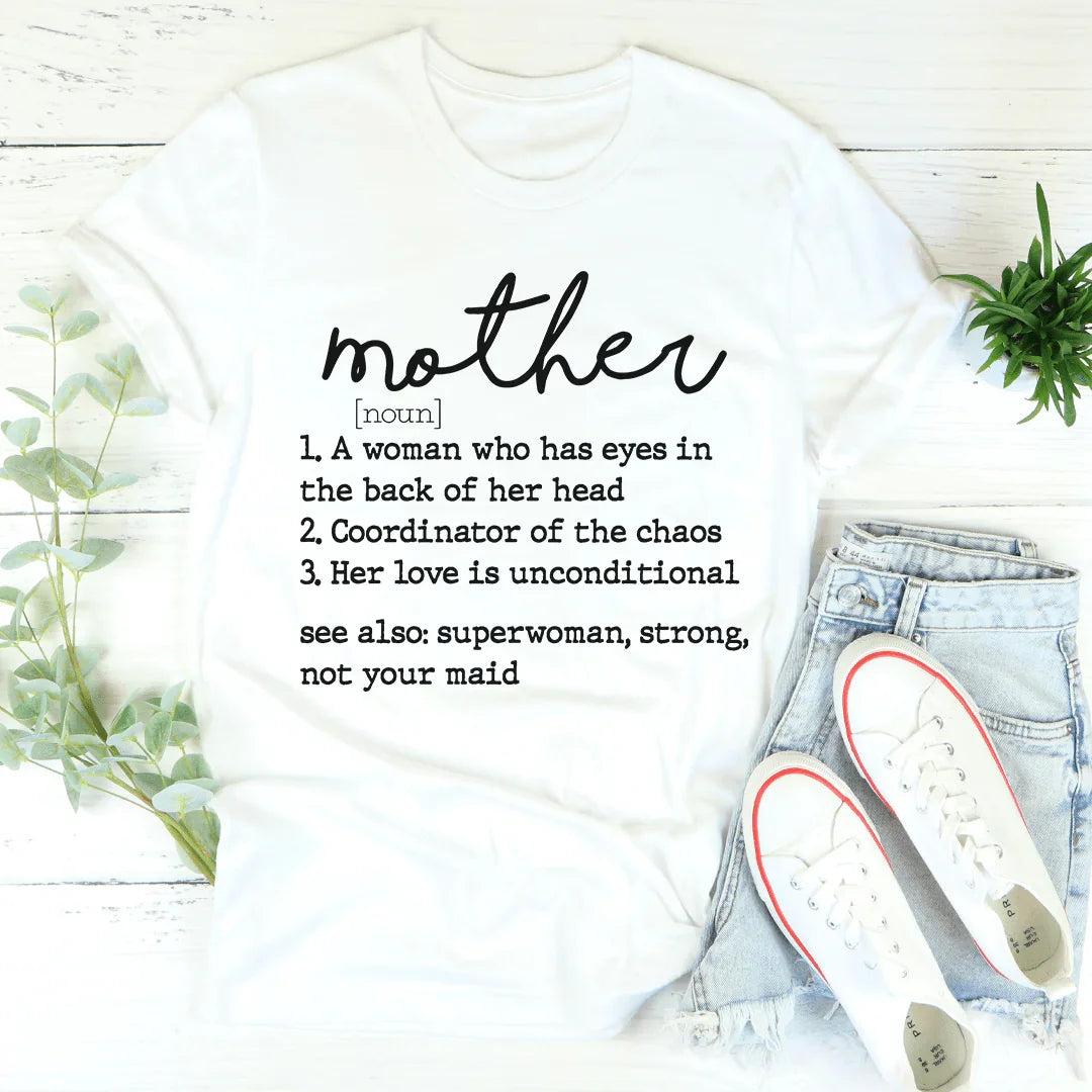 Mom Noun Tee - A Comfy and Fun Statement Shirt